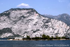 IMG_2173r.jpg